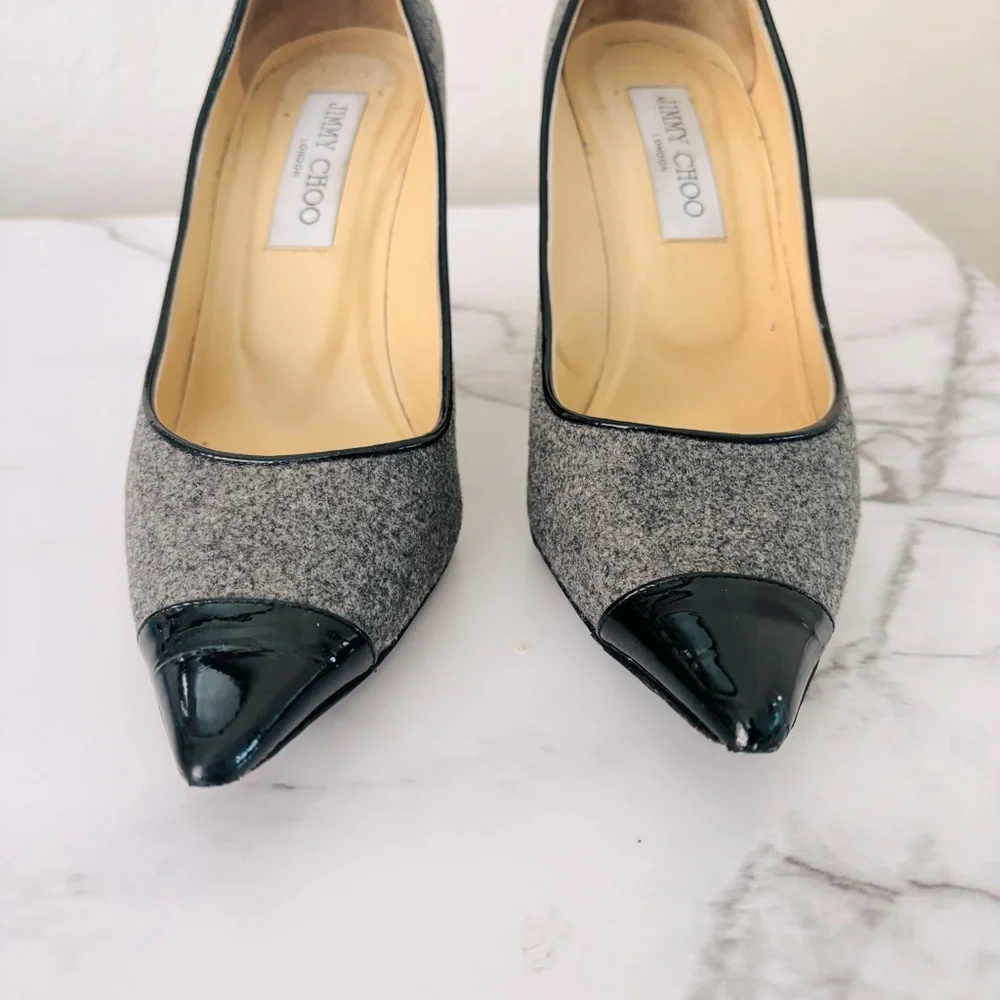 Jimmy‎ Choo Flannel Wool Patent Leather Cap Toe Pumps Size 7.5 US Gray Black